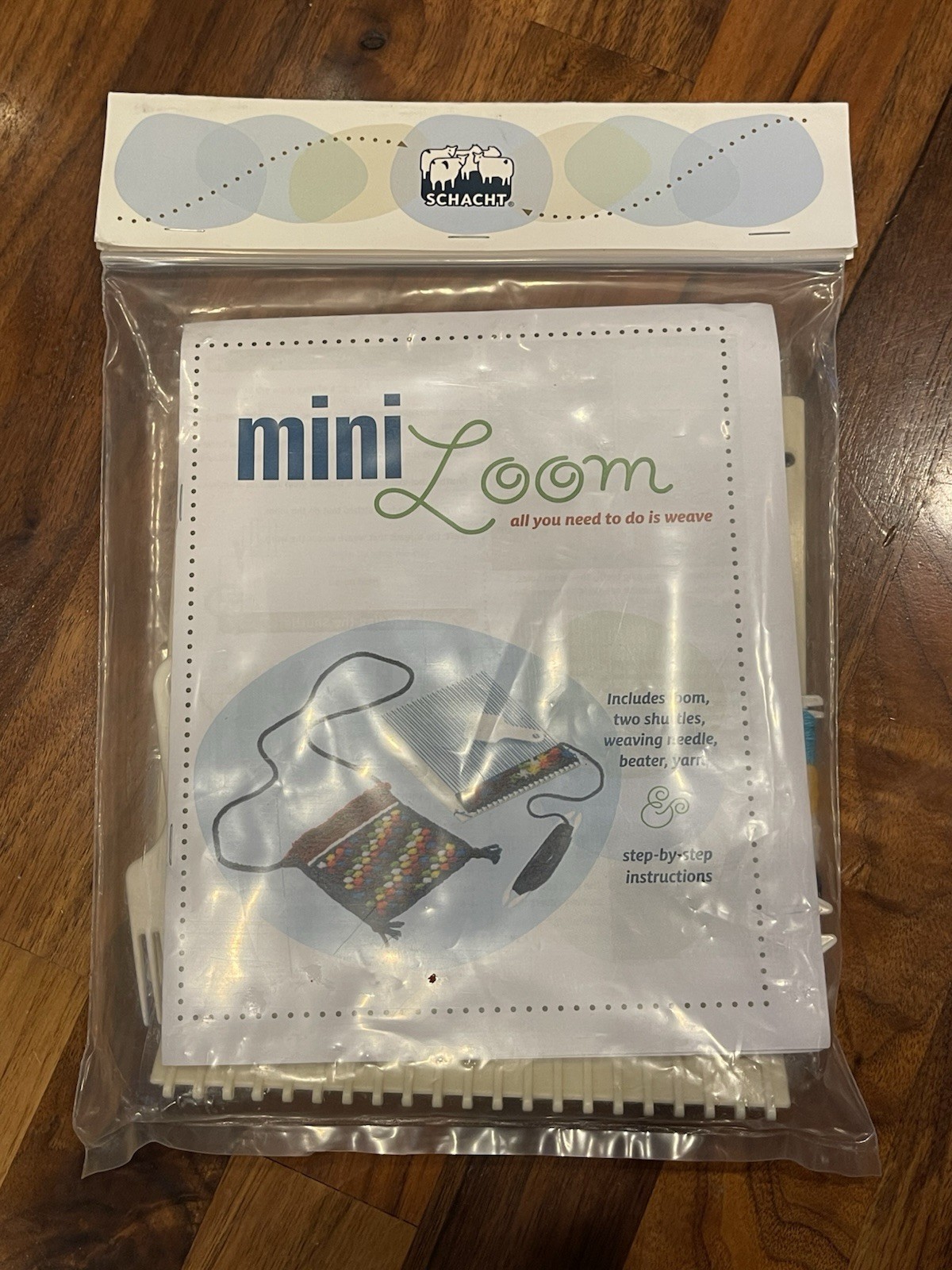 Schacht 8” Mini Loom Weave Beginner Kit Loom 2 Shuttles Needle Beater Yarn