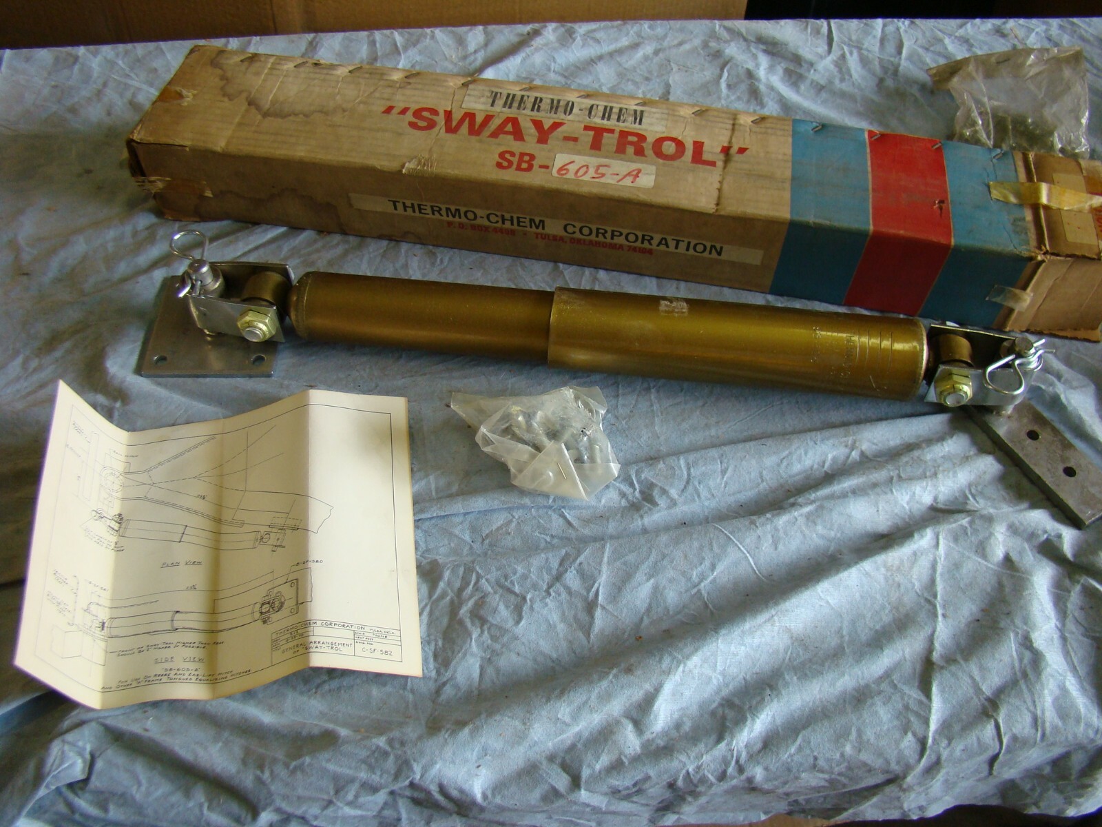 Trailer Sway Bar Stabilizer Sway Trol SB605A Vintage 70's Period Correct