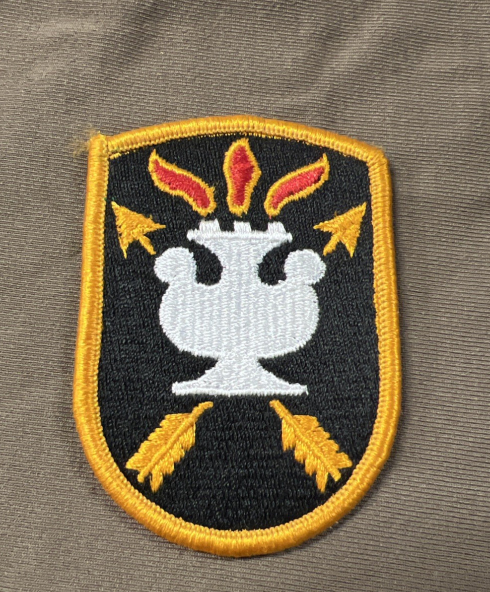 U.S. ARMY JOHN F KENNEDY SPECIAL WARFARE CENTER AND SCHOOL PATCH NEW #24