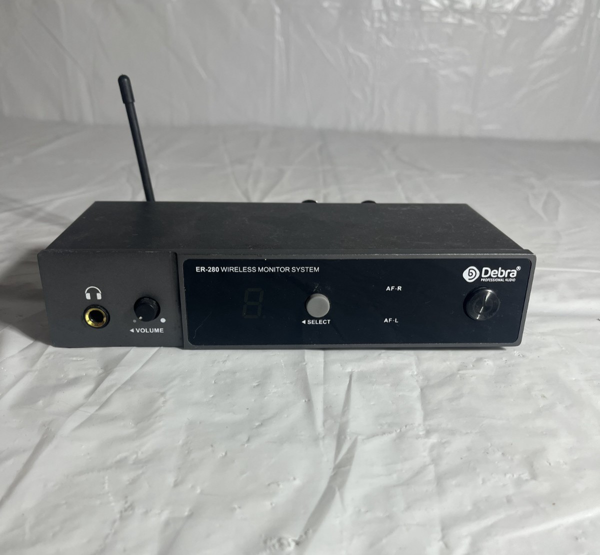 D Debra Wireless in Ear Monitor System ER-280 For Parts