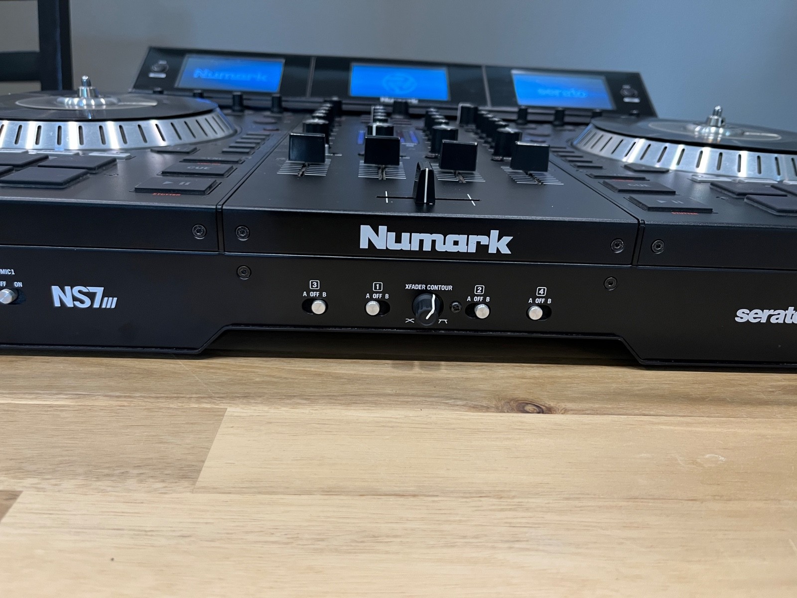 Numark NS7III Serato 4-Channel Motorized DJ Controller and Mixer with Display