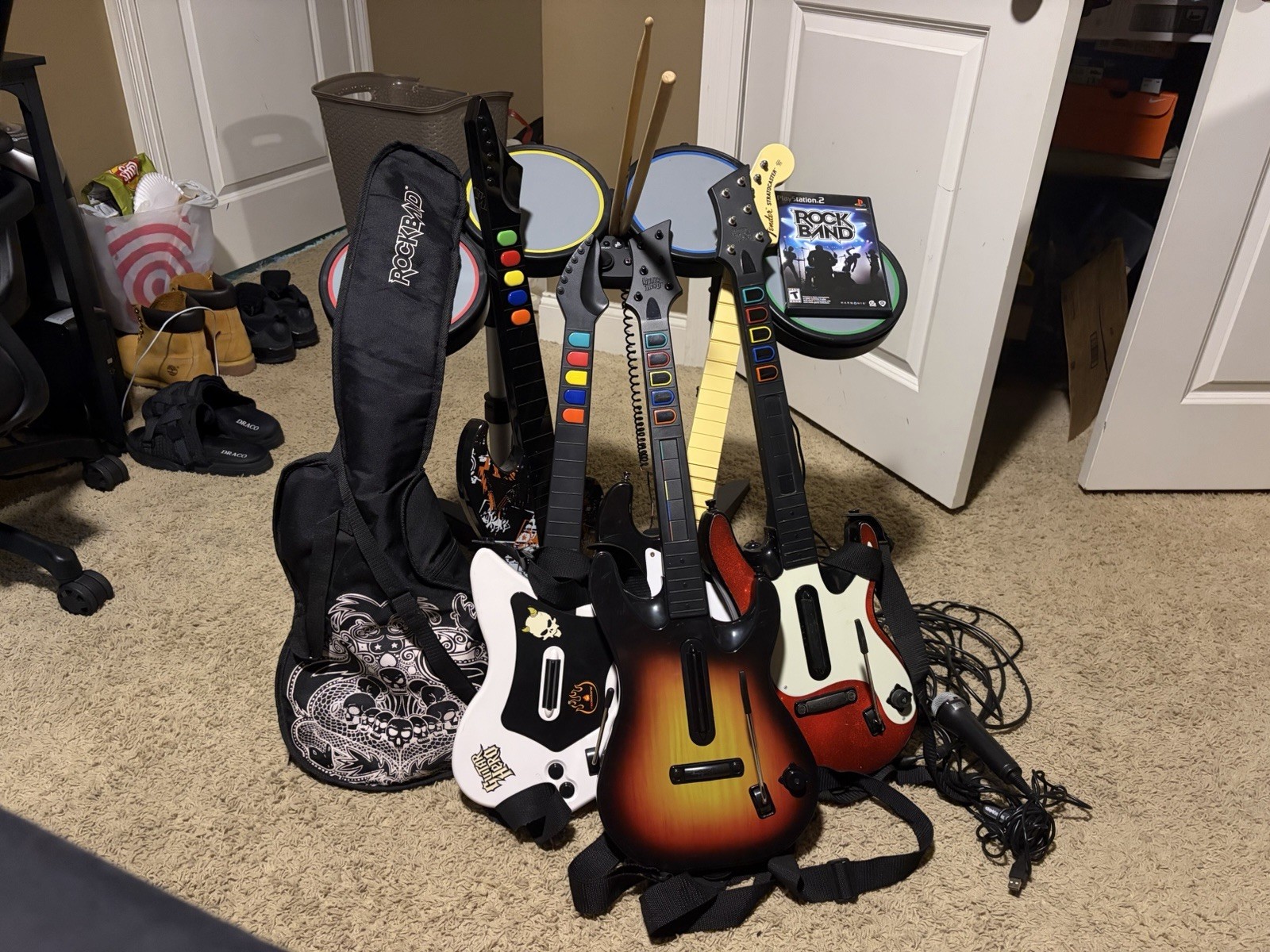 Rock Band PS2 Bundle w/ 5 Guitars, Drum Set, Microphone, Game & Case No Dongles