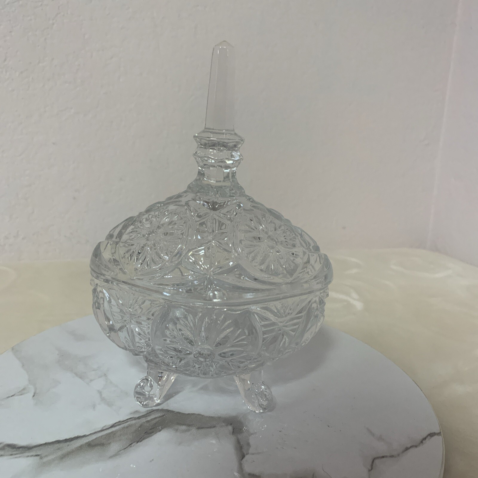 Anna Hutte Bleikristall 4 Footed Oval Candy Dish24% Lead Crystal. Steeple Top