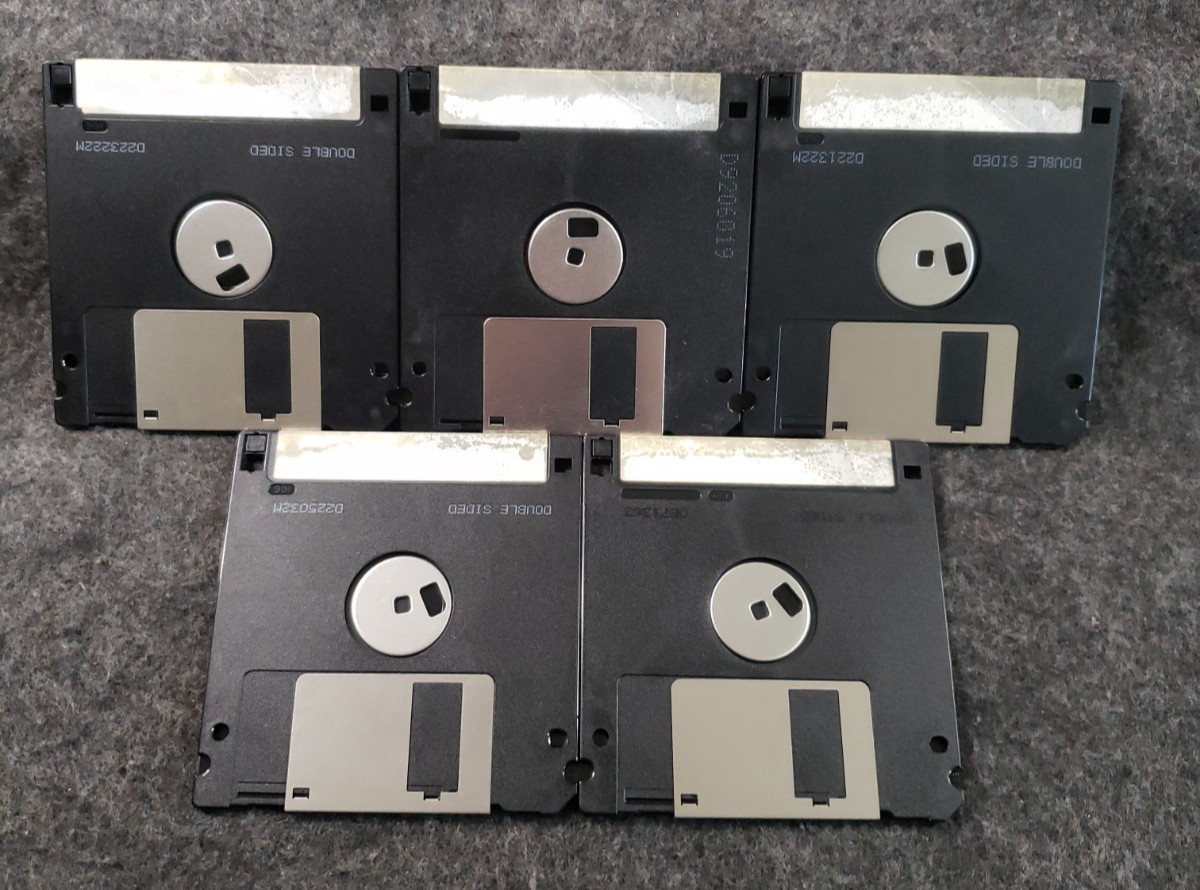 Paint & Publish for Macintosh Software 3-1/2" disks vintage Mac software (C19B2)