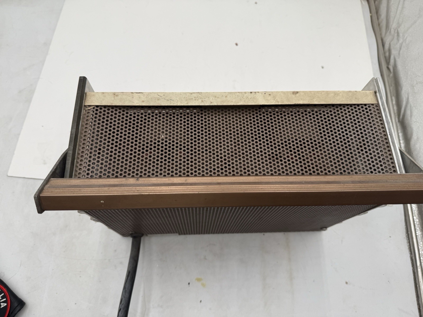 Staco Model: E1010VA AC Power Supply
