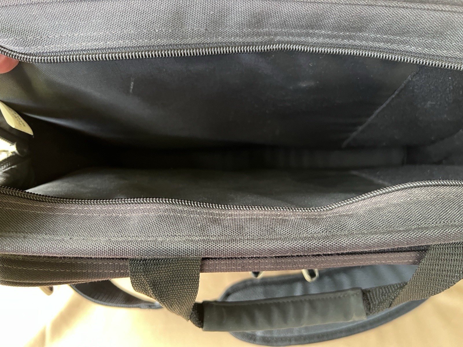 Laptop Carrying Case Messenger Bag With Handles & Shoulder Strap Black