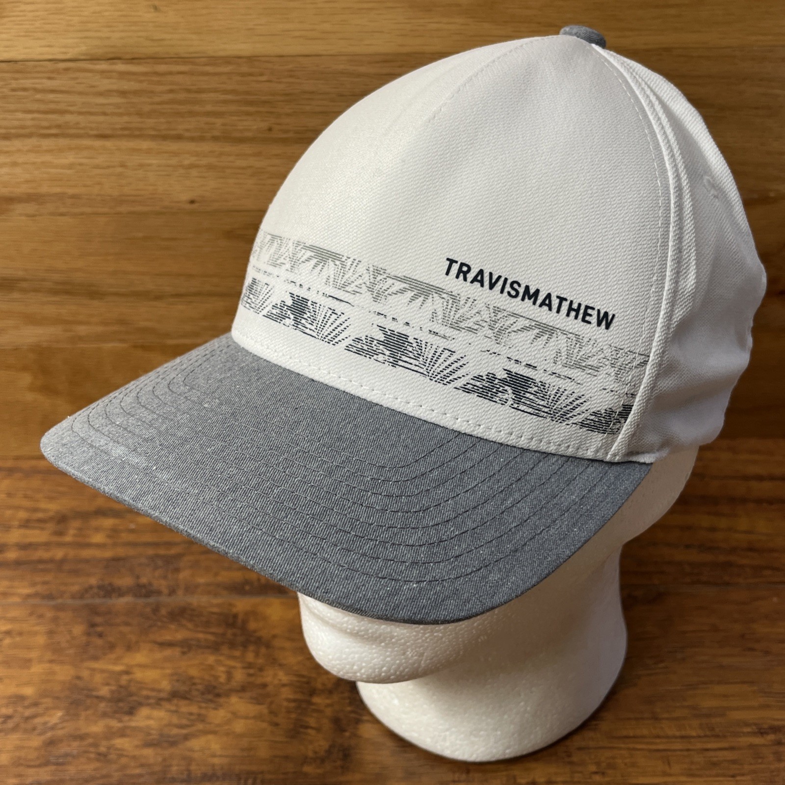 Travis Mathew Hat White Gray Snapback Lightweight Golf Cap