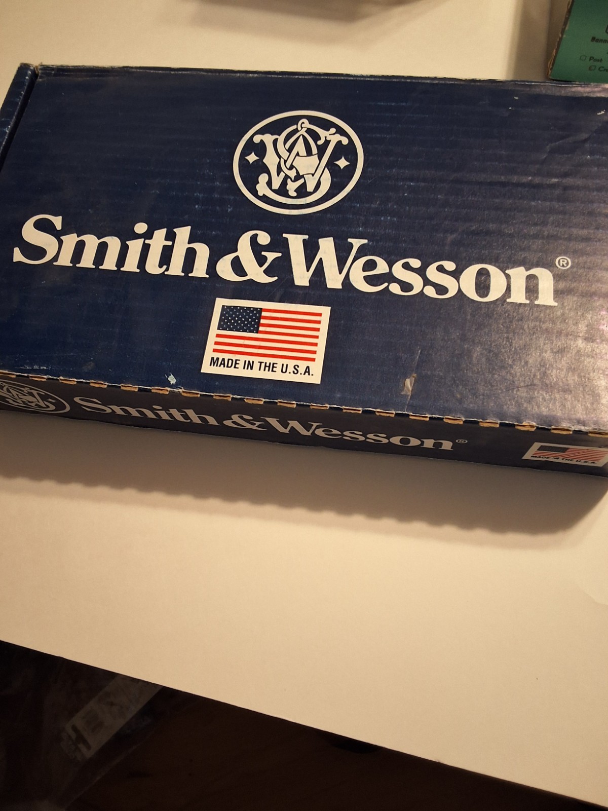 SMITH AND WESSON S&W M&P 9 9mm factory box case W/PAPERWORK AND LOCK
