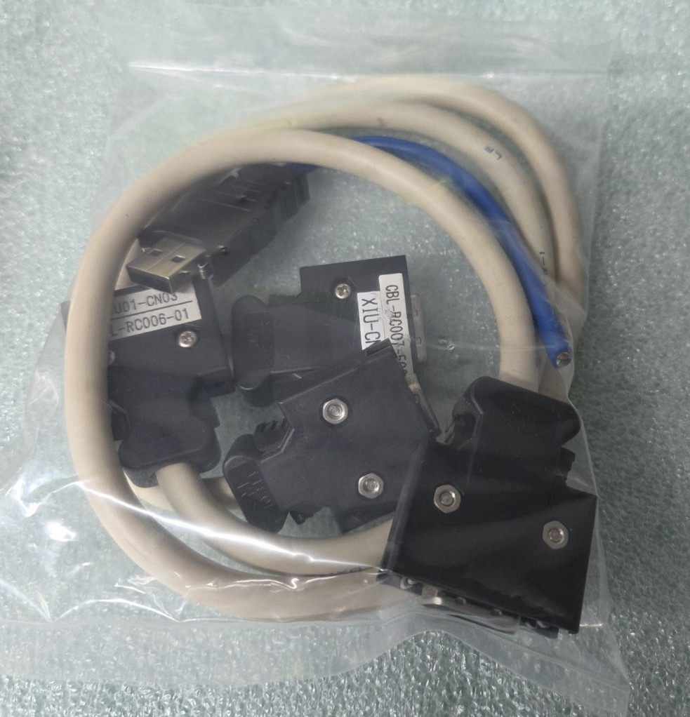 YASKAWA JZNC-XIU01B ROBOT CONTROLLER