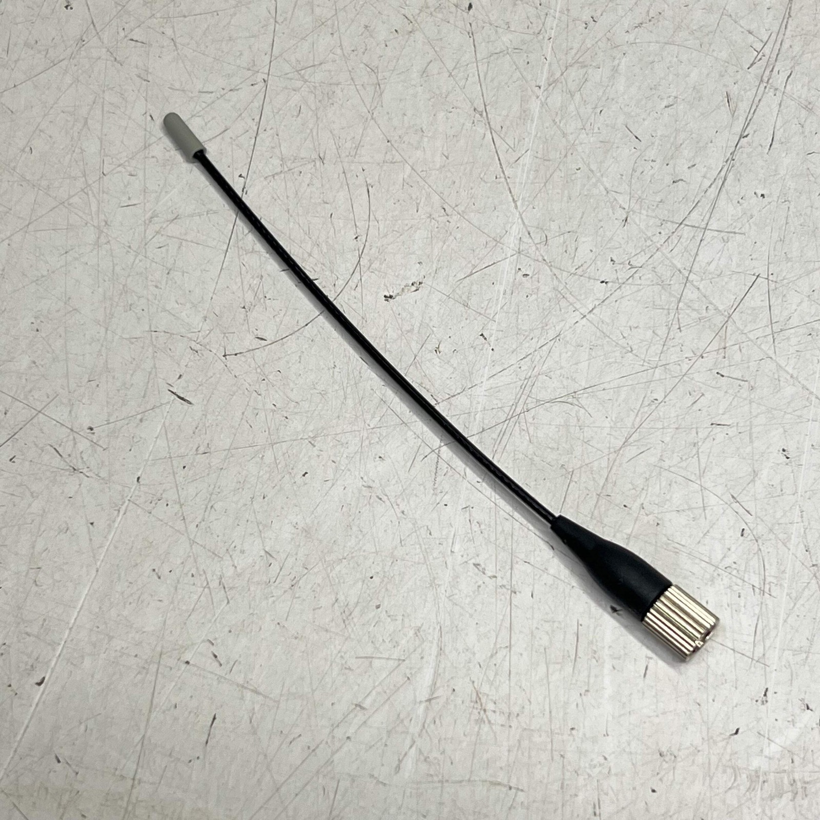 SHURE Omnidirectional Whip Antenna For Bodypack 518-578 MHz Black UA710