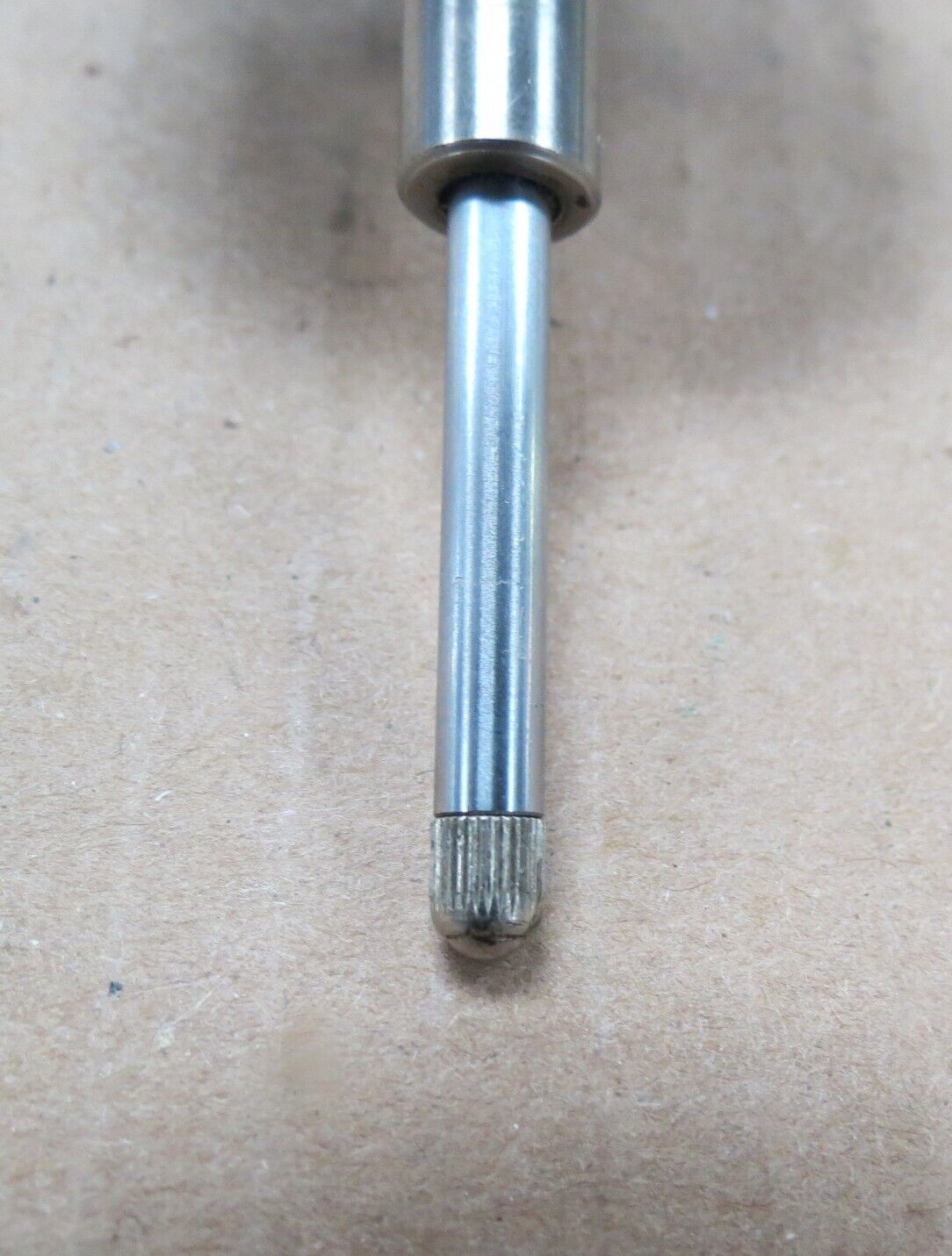 MITUTOYO #2416-10 DIAL INDICATOR - Graduation: 0.001" Range 0-1"