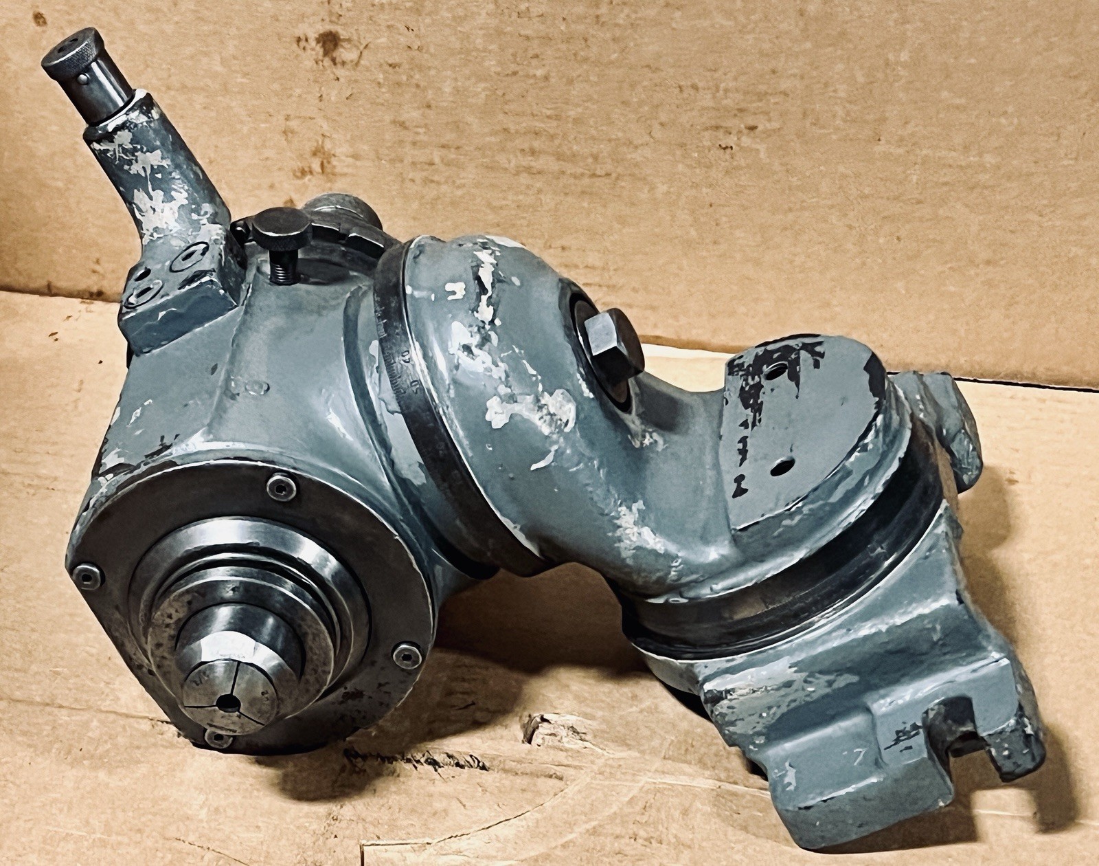 Cincinnati Cutter Grinder Work Head with 2H Collet (#2016)