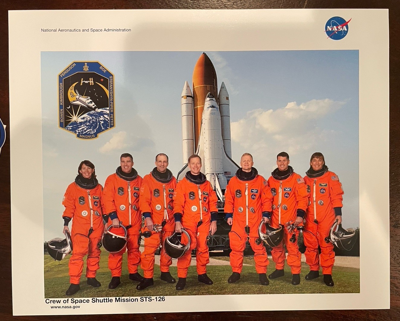 NASA PICTURES & STICKERS MEMORABILIA