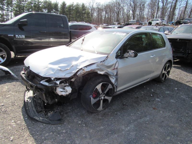 GTI       2016 Glove Box 955029