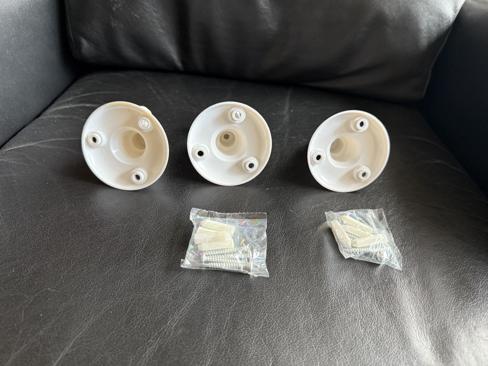 Multi-angle Adjustable Wall Mount Security Camera Bracket 2 pk