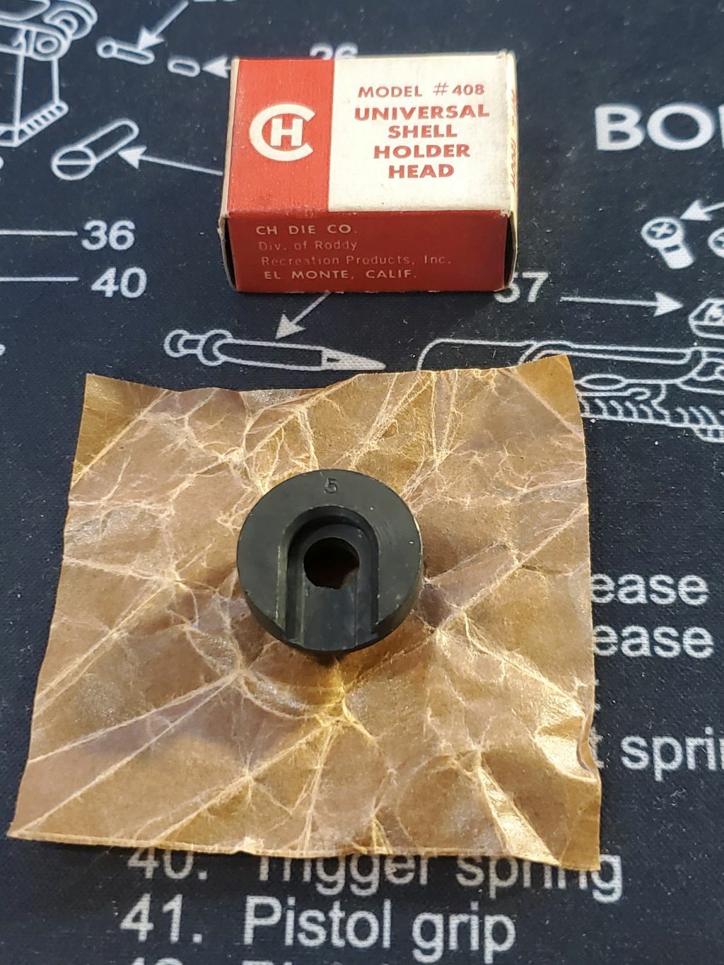 C&H Model #408 Universal Shell Holder No.5 in Classic Box