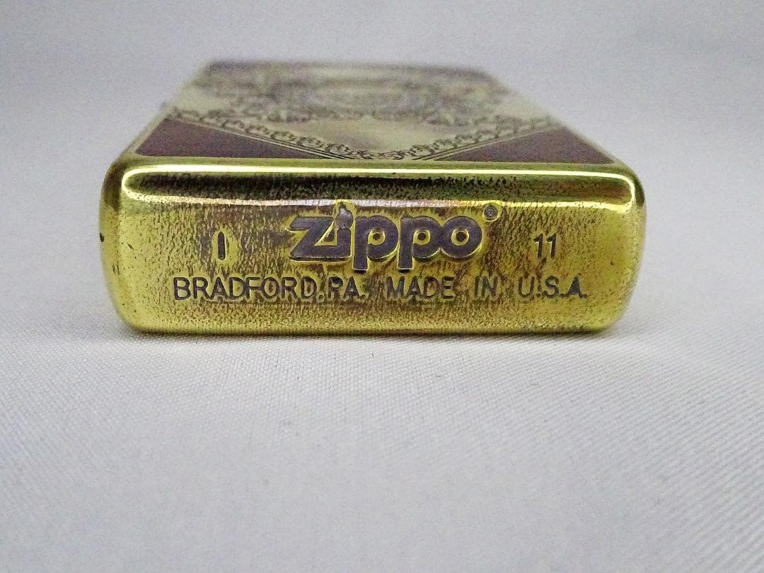 Zippo antique skull
