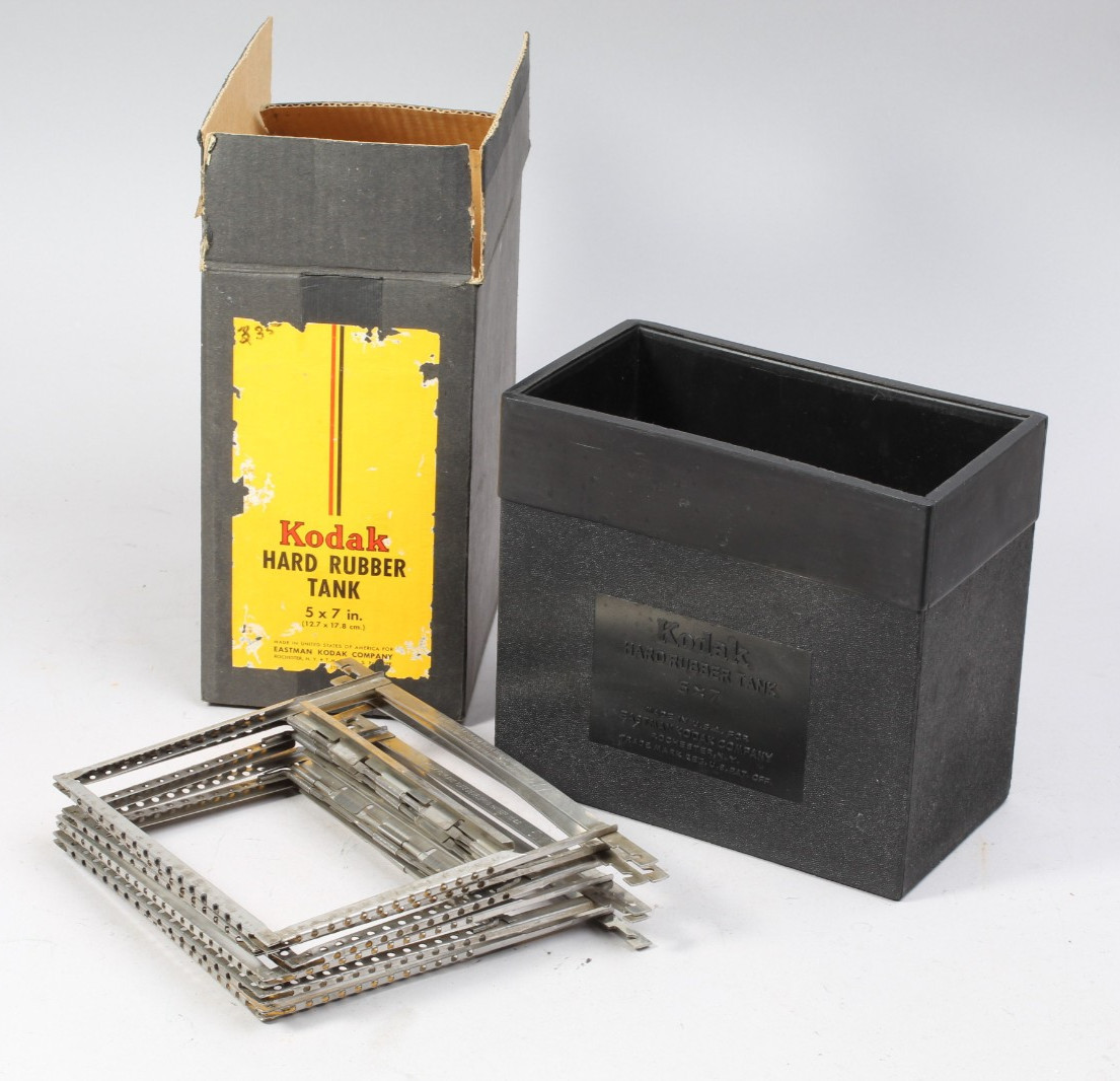 KODAK 5X7 HARD RUBBER DEVELOPING TANK IN THE BOX WITH 6 KODAK 4A FILM HOLDERS