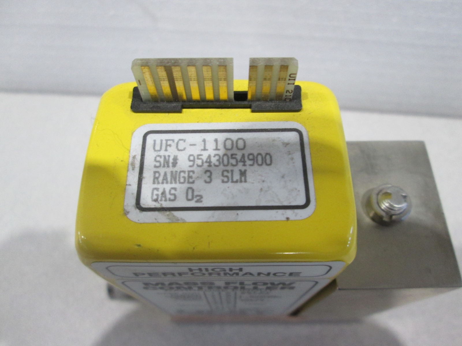 Unit UFC-1100 Mass Flow Controller, Gas o2, 3 SLM