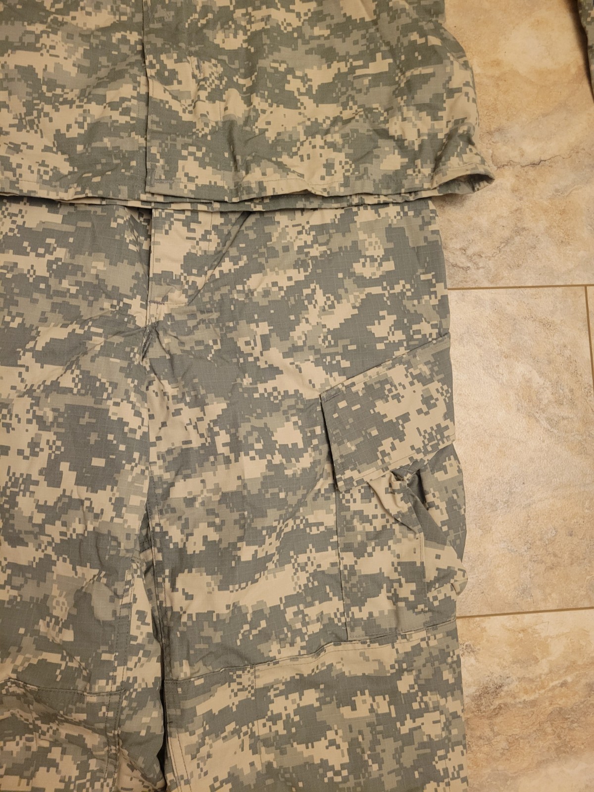 ACU Sz Medium Regular UCP Digital Camo Army Combat Uniform Jacket & Pants NWT