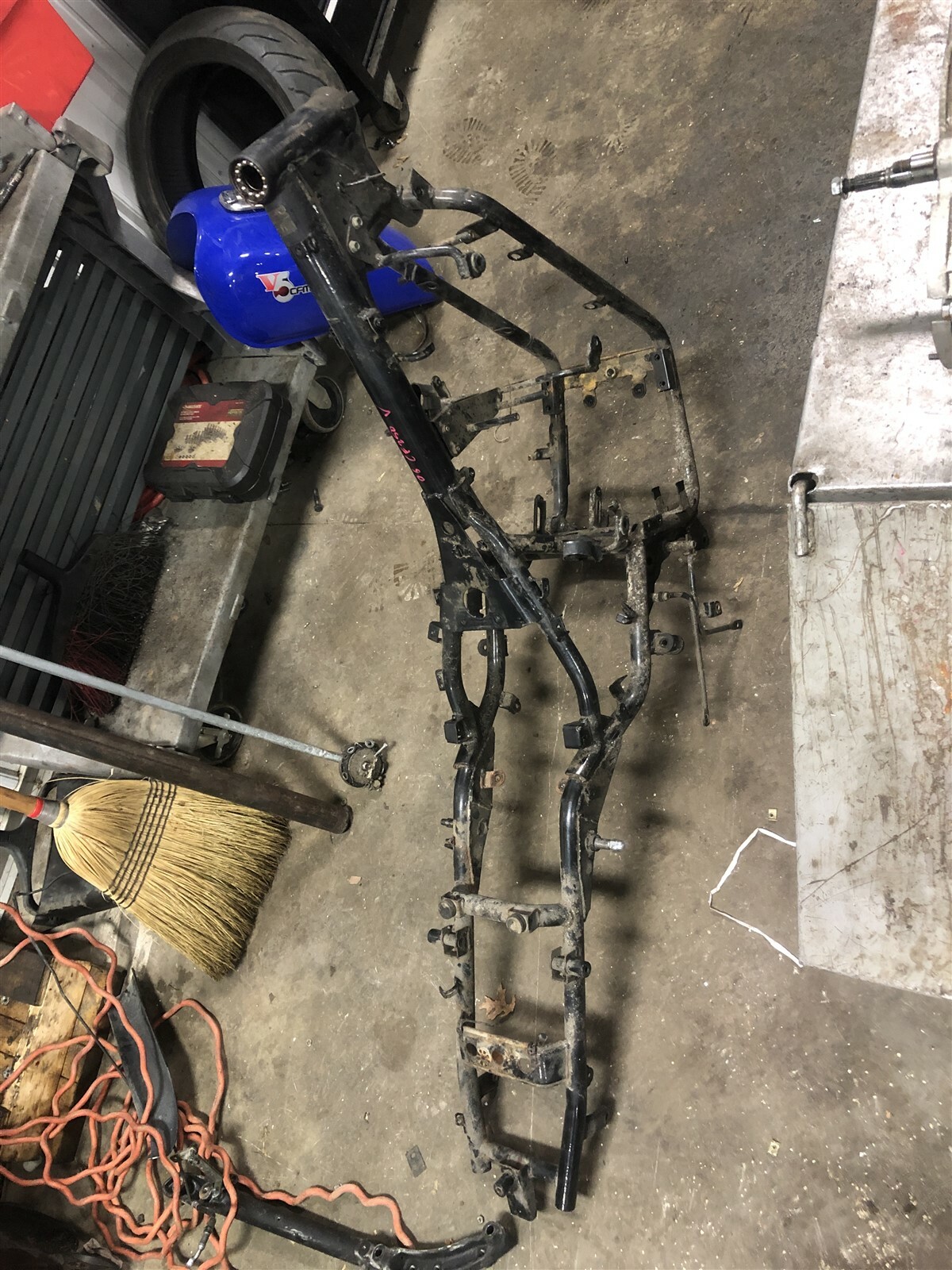 06 CFMoto CF Moto 250 CF250 V5 frame chassis