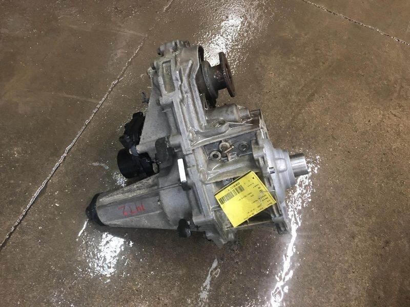 2004-2007 Nissan Truck Titan 5.6L Transmission Transfer Case Assembly OEM