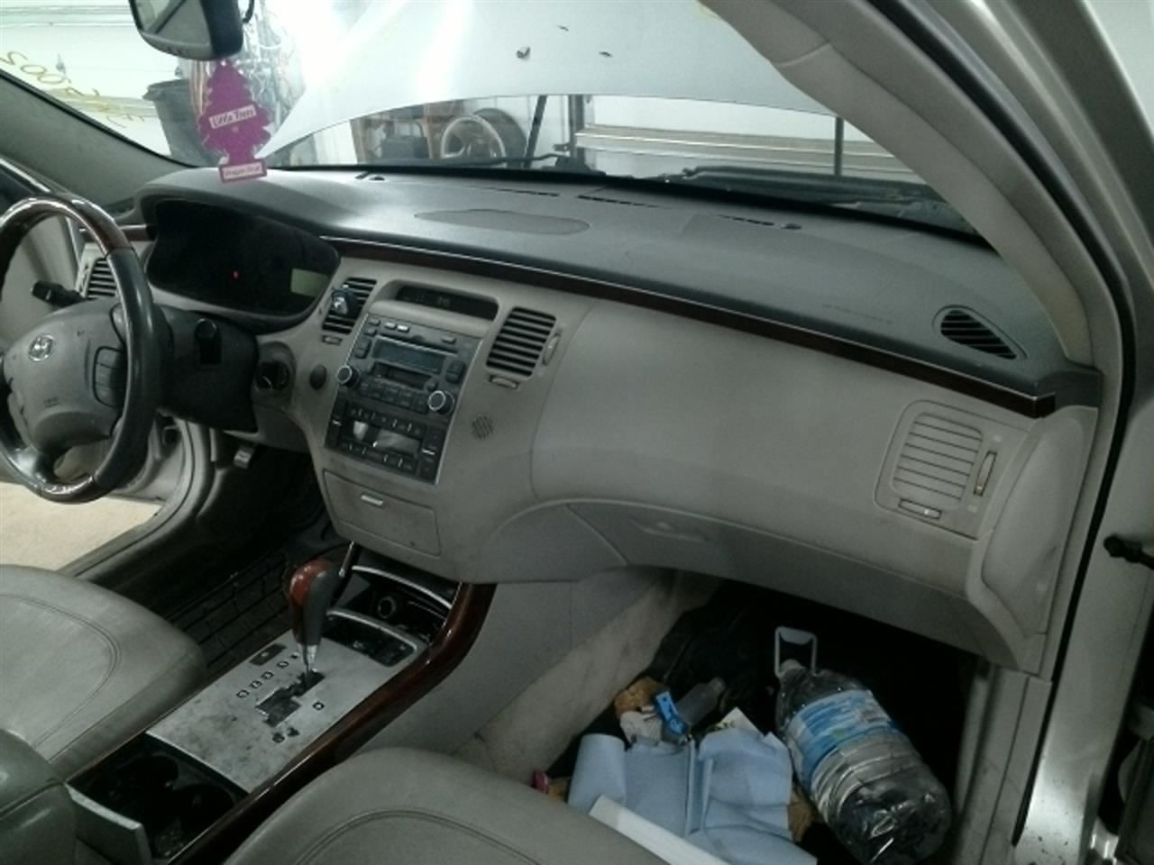 Driver Left Front Spindle/Knuckle Thru 10/05/07 Fits 06-08 AZERA 104864165