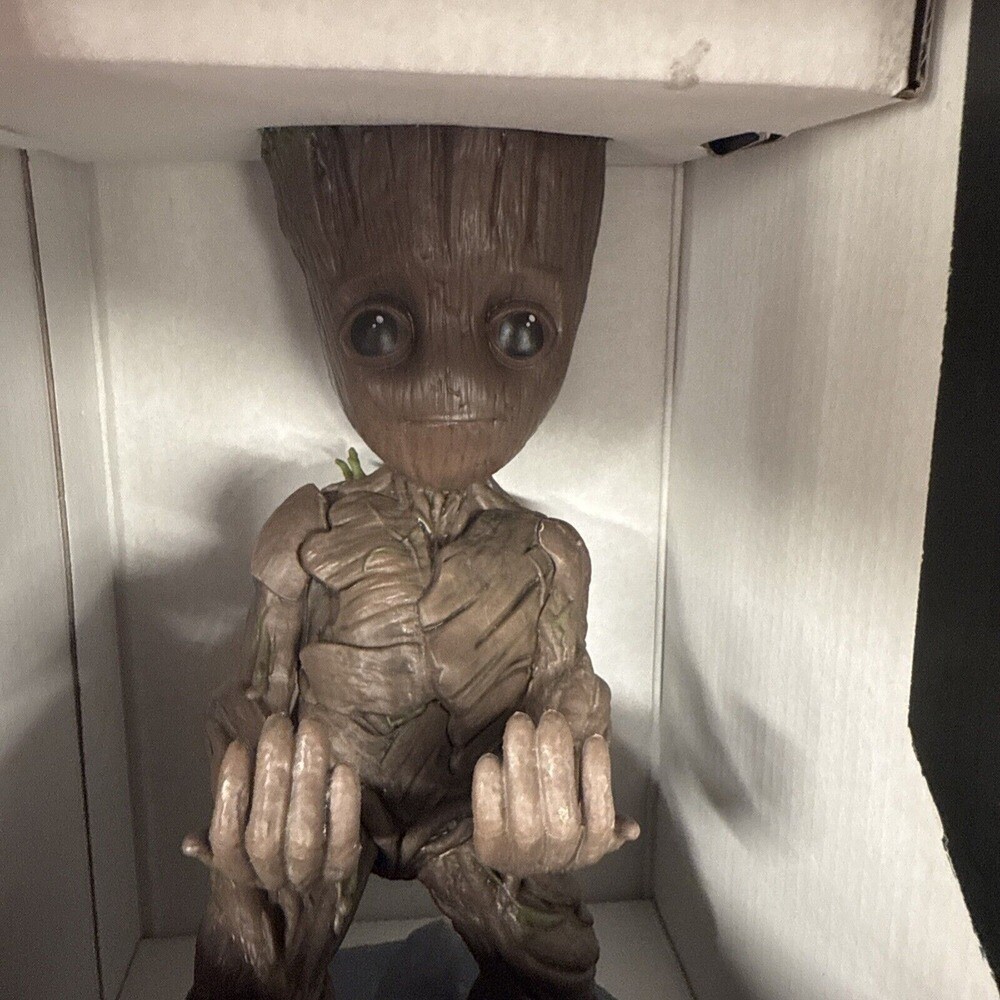 I Am Groot Gaming Cable Guys Original Phone & Controller Holder Character Stand