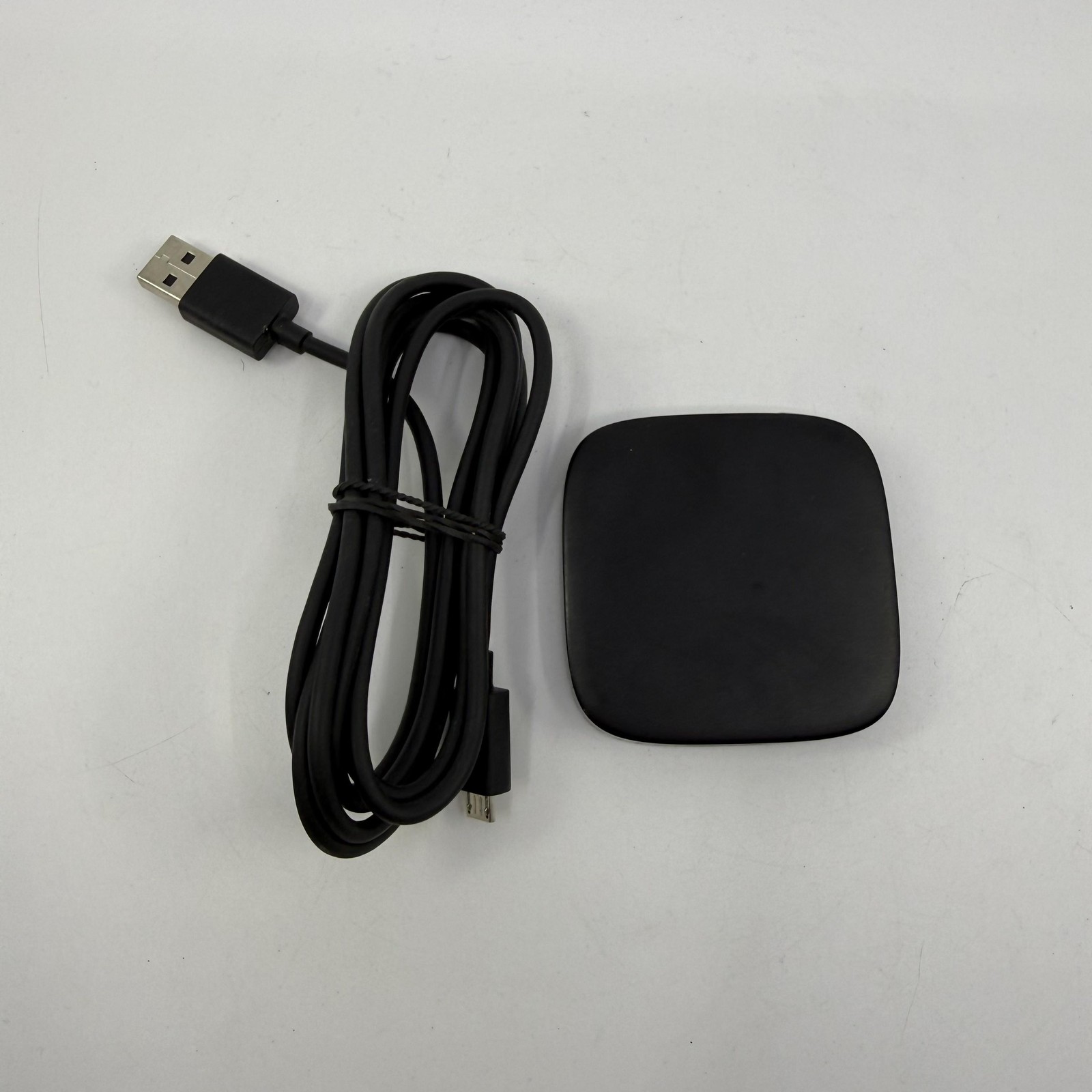 Sonova TV Connector Black Jack Connector Made In Vietnam 5V 0.5A Soundfield