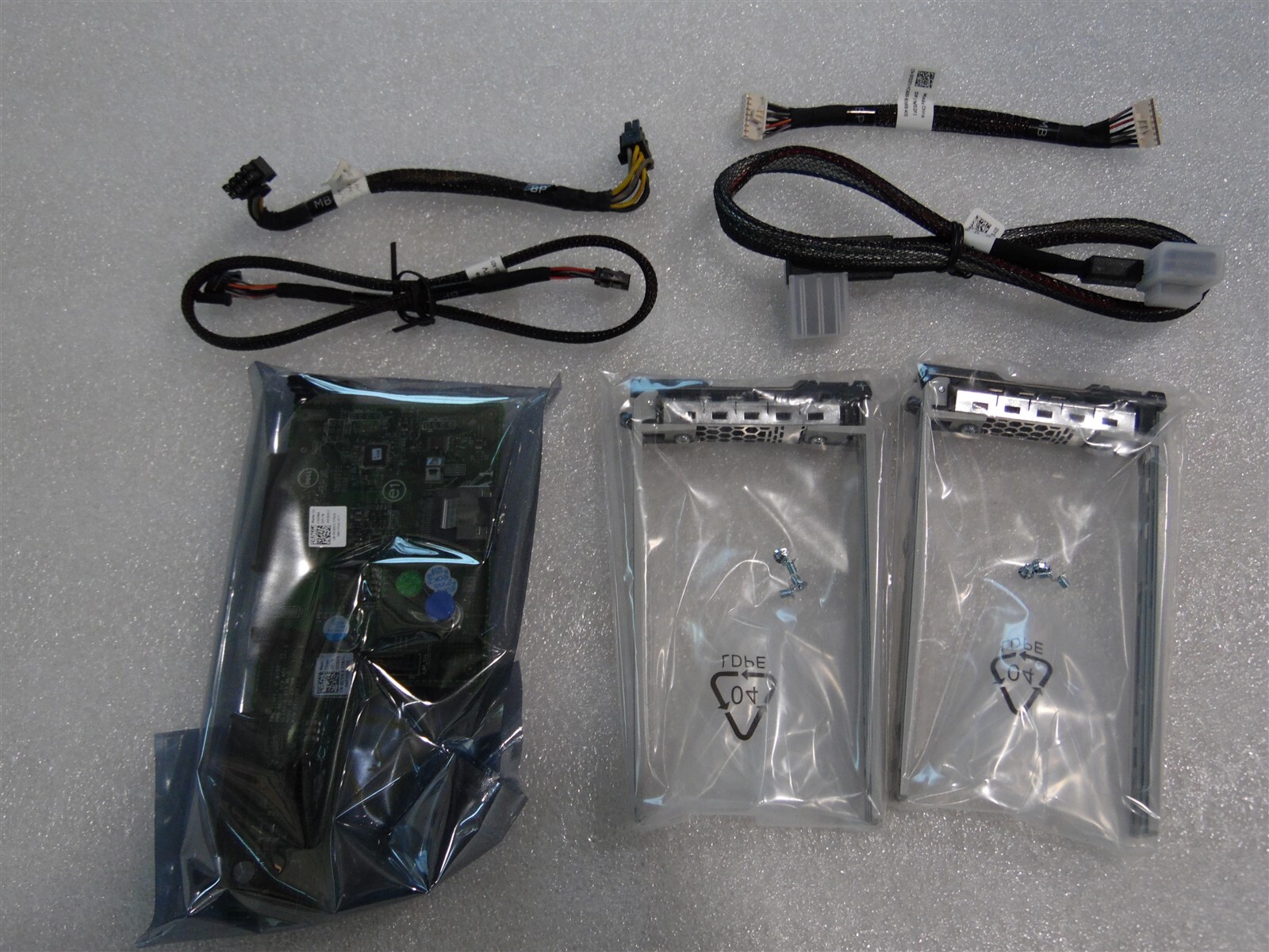 REAR FLEX BAY DRIVE BACKPLANE 2 TRAYS KIT DELL POWEREDGE R720xd 2.5 SFF SERVER