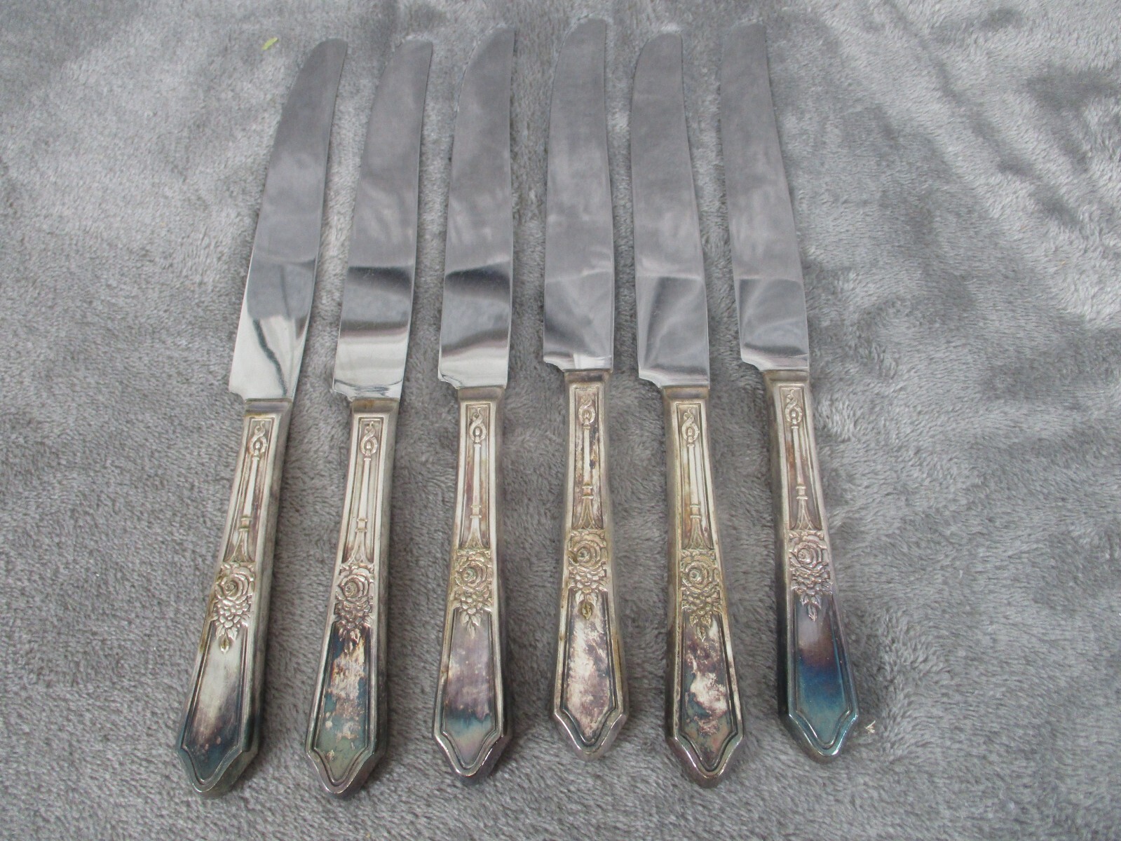 Reed & Barton Rosedale Dinner Knife Stainless Steel Blade Silver Plated 9" 6 pcs