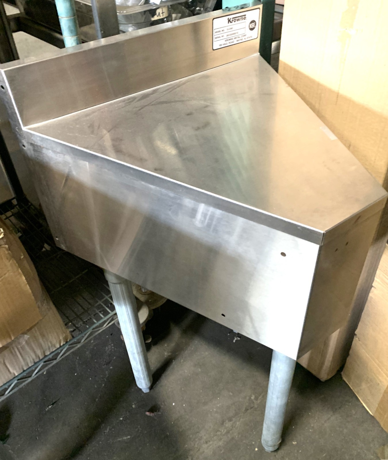 18'' Corner Table