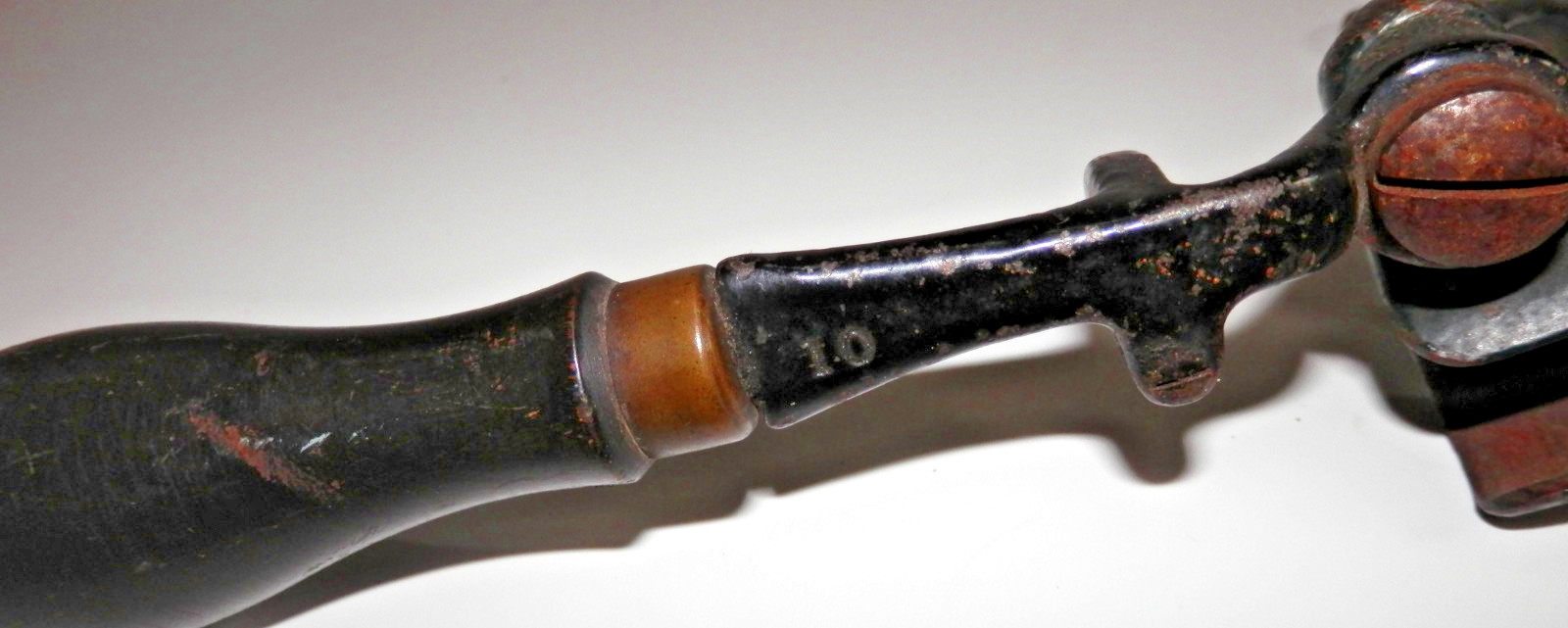Antique Gun Shot Shell Crimper Tool - marked 10