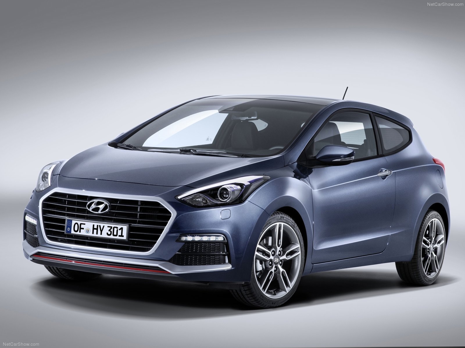 Cars 2015 hyundai i30 Desk Mat Stitched