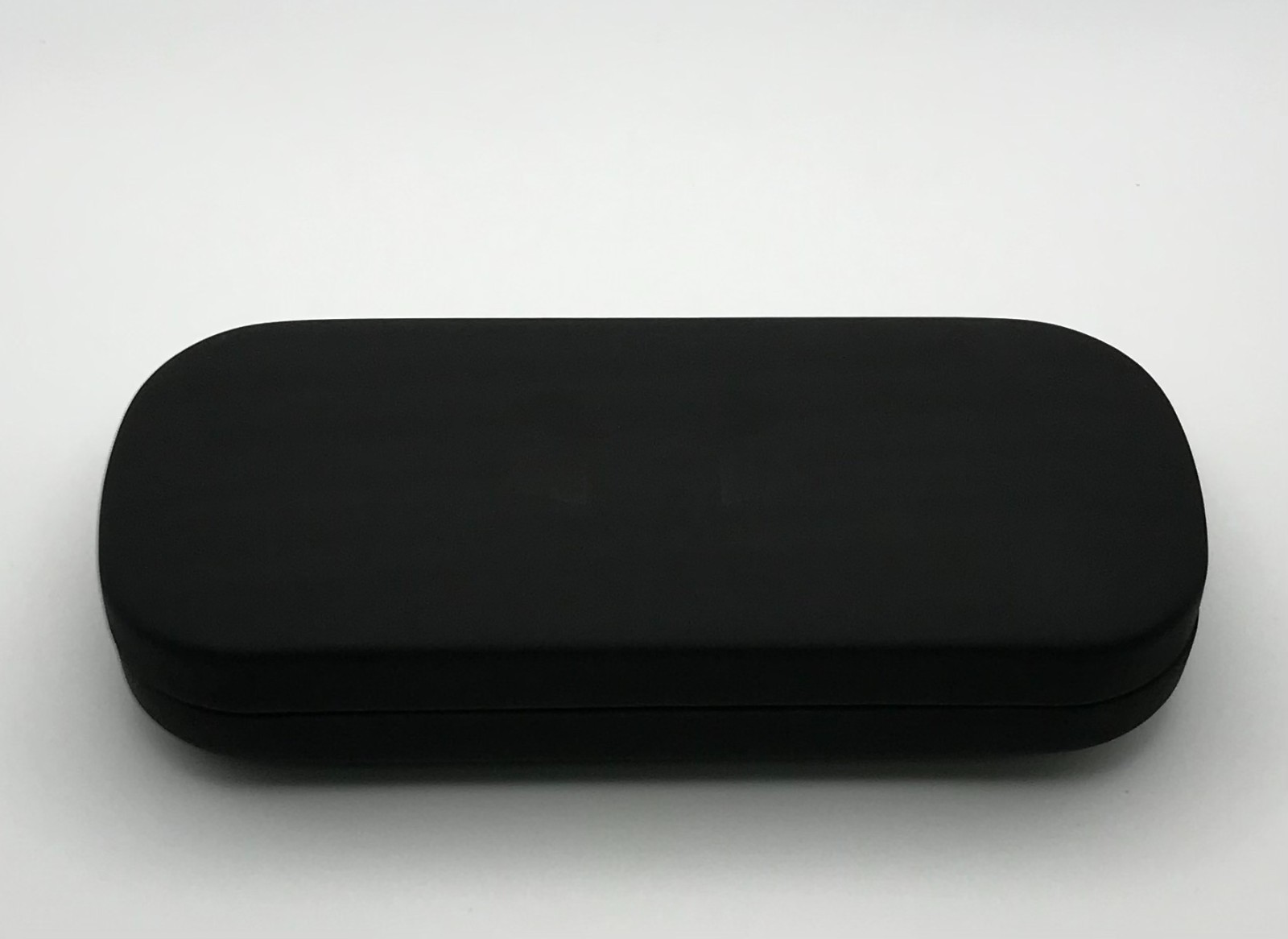 New Authentic Under Armour Small Black Eyeglasses Case Cleaning Cloth