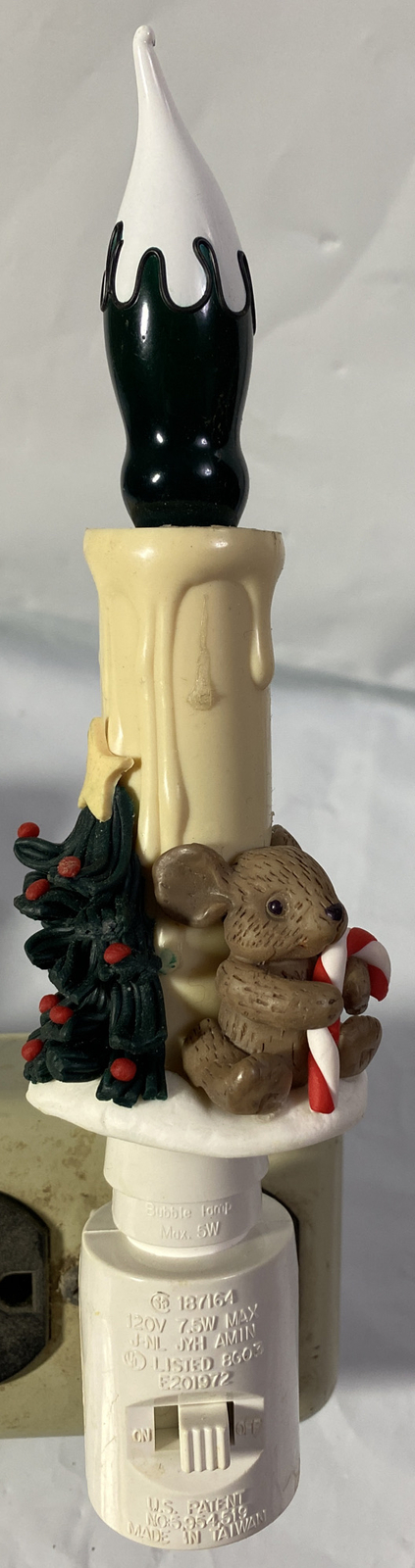 Vintage Christmas Candle Nightlight ~ Christmas Mouse ~ Great Working Condition