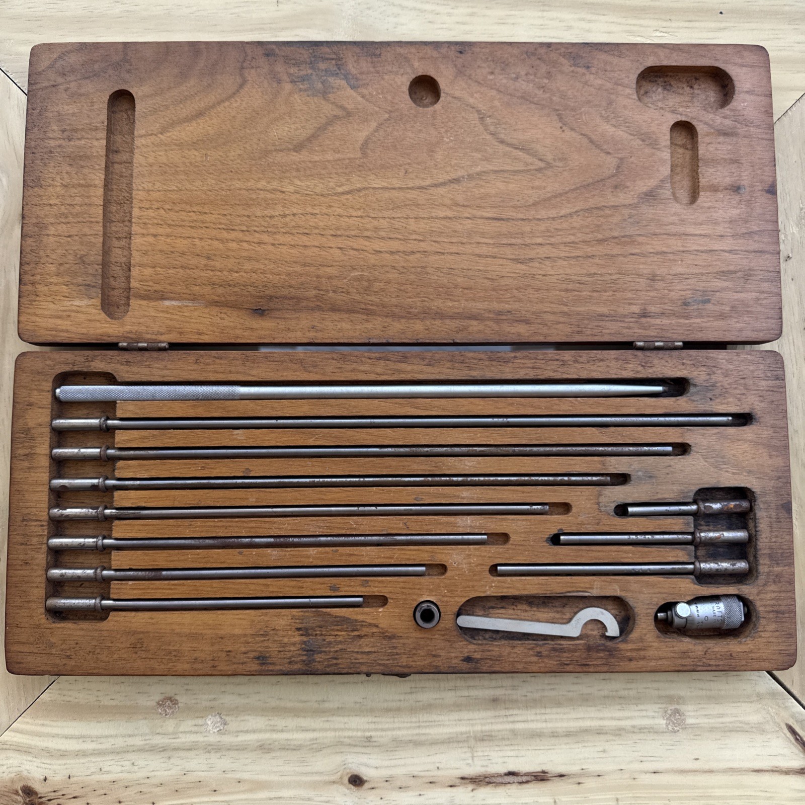 Old Craftsman 12" ID Micrometer Set