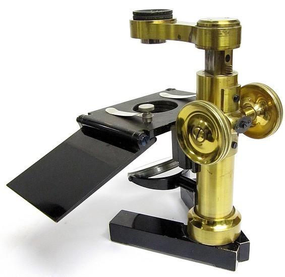 E. Leitz Wetzlar c. 1900 Traveling/Folding Dissecting Brass Microscope