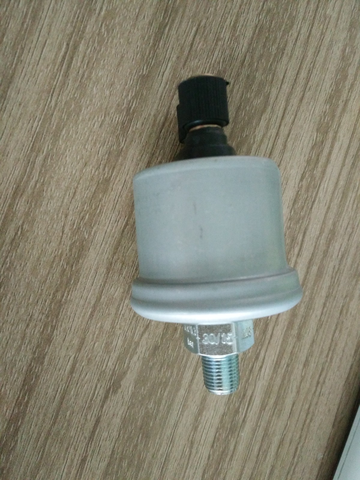 1PC VDO Engine Oil Pressure Sensor Sender 1/8（10mm）