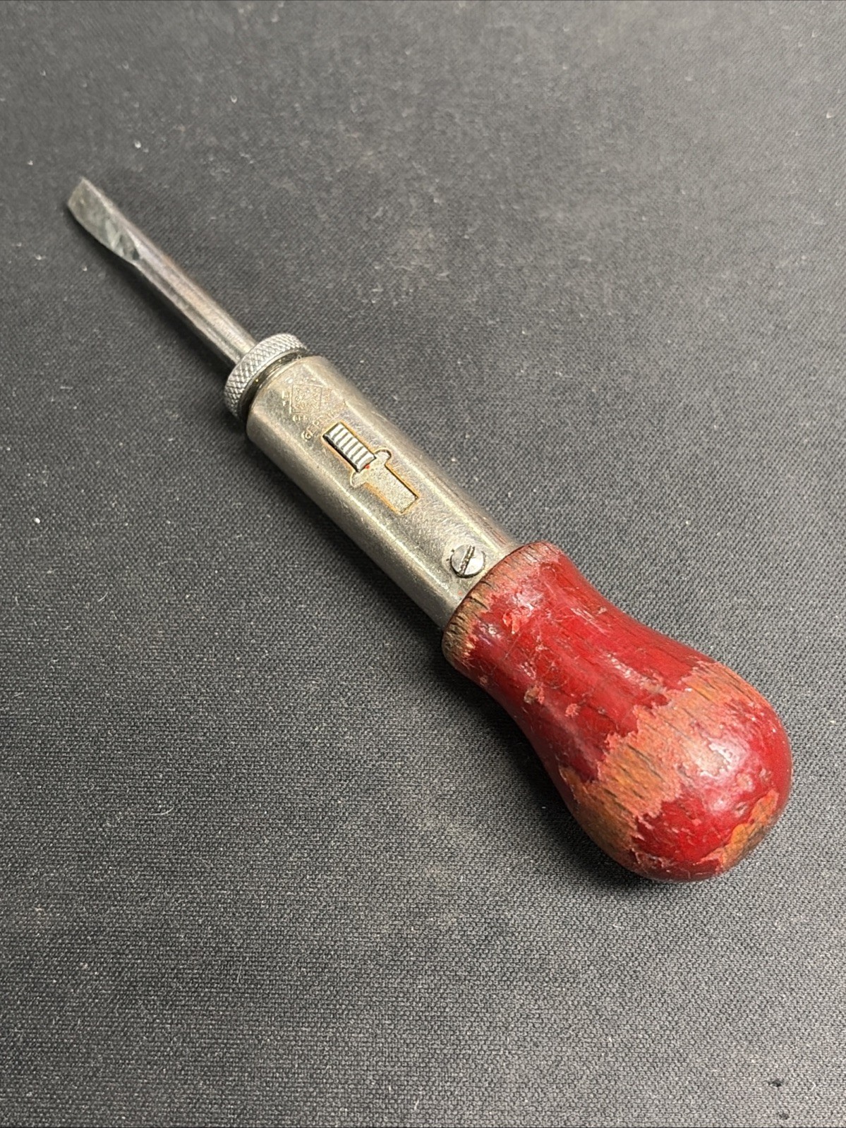 EDU Ratcheting Screwdriver 5”, Germany, ( READ)