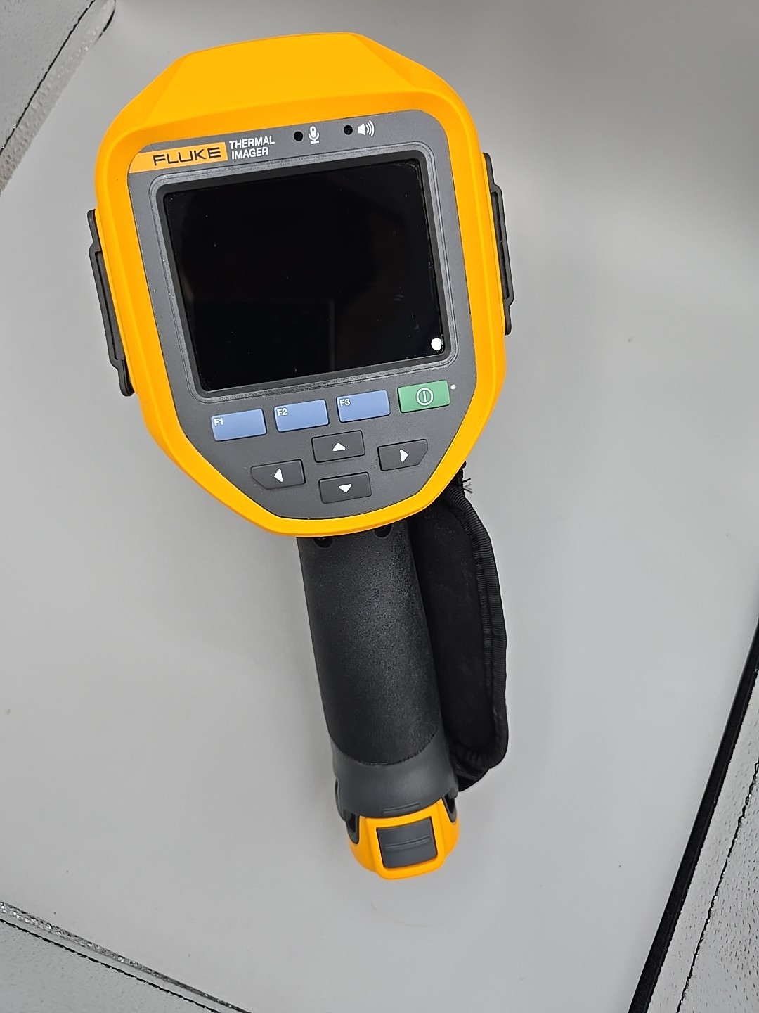 Fluke Ti401-PRO 60Hz 640 x 480 Infrared Thermal Imaging CameraCASE + ACCESORIES
