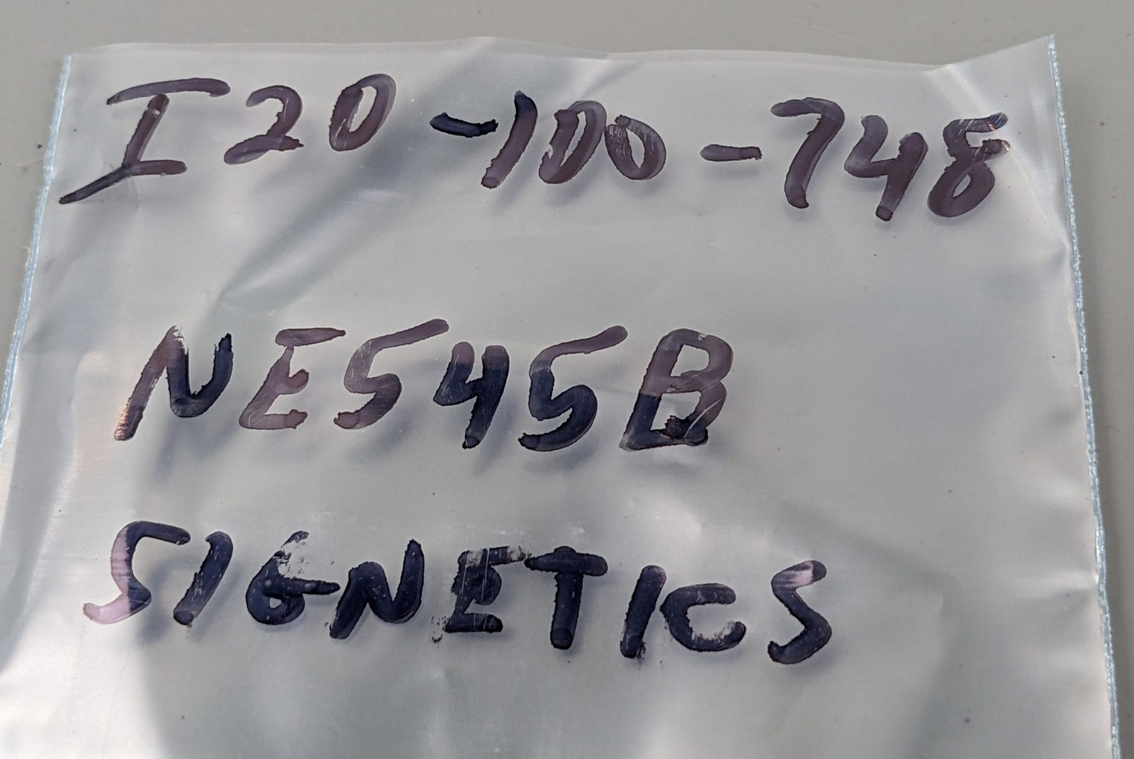 Signetics NE545B Dolby-B Noise Processor IC