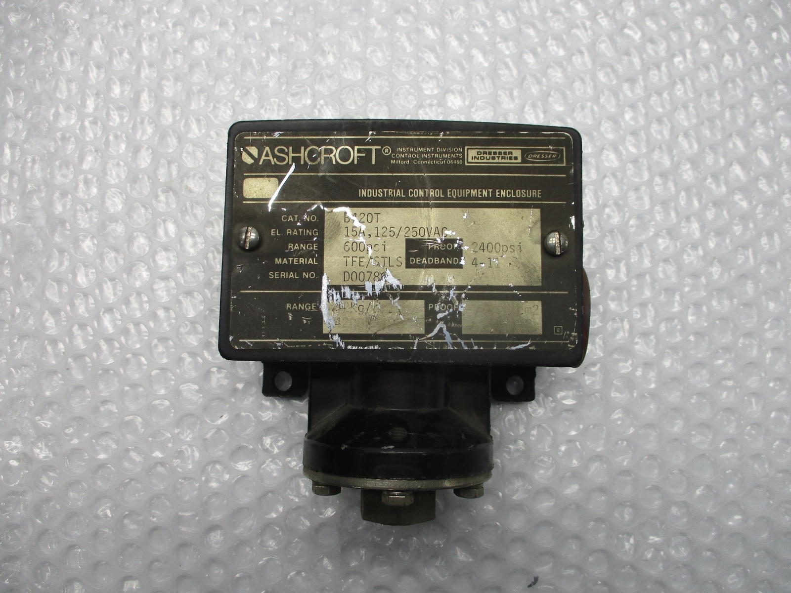 ASHCROFT B420T PRESSURE SWITCH UNMP