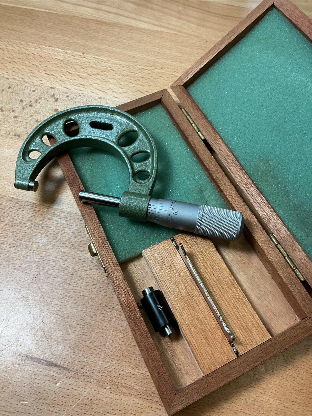 Fowler Helios Outside Micrometer 0-1" Range .0001" Grads Carbide Germany
