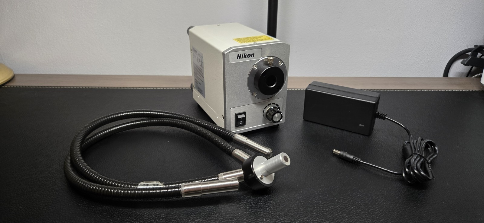Nikon C-FLED2 LED Episcopic Light Source for Fiber Illuminator W/ Light Guides