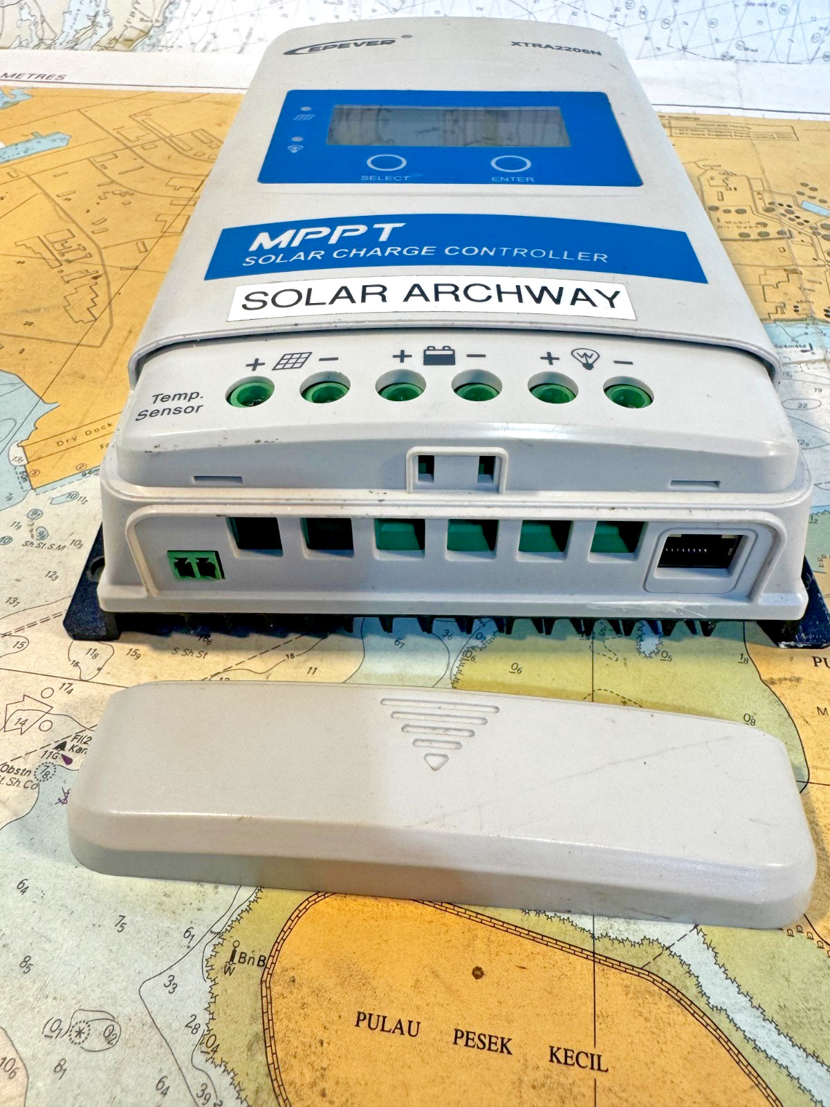 EPEVER MPPT Solar Charge Controller 20A 12V/24V Max PV 100V 260W/520W XTRA2206N
