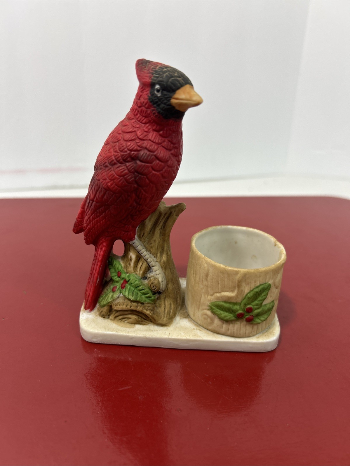 Cardinal Trinket Box Hand Painted Made In Taiwan