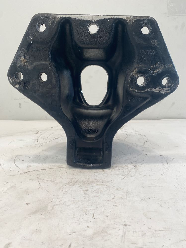 2018 Suspension Bracket C116089 for Paccar DX40 (641-12475)