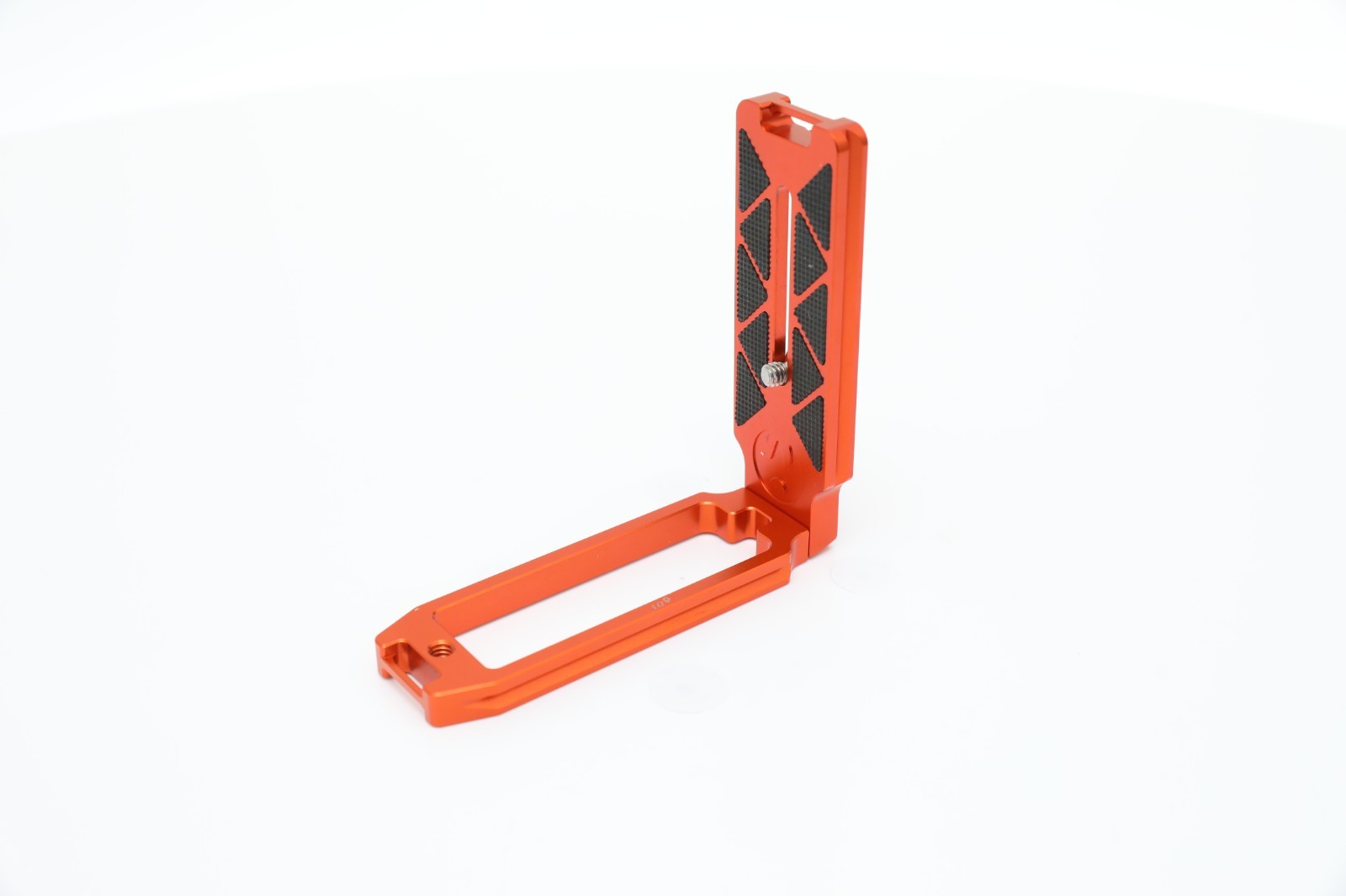 3 Legged Thing Universal Large L-Bracket (Copper Orange) - Very Good Condition