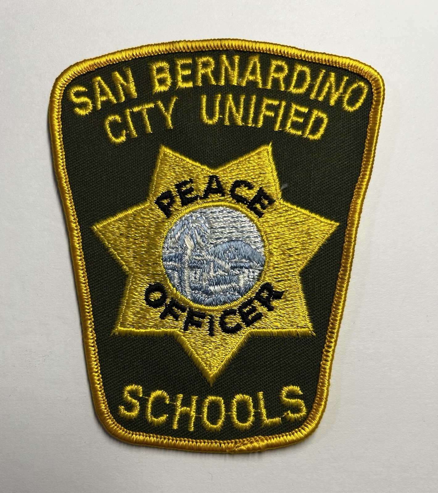 CALIFORNIA CA SAN BERNARDINO CITY SCHOOLS PEACE OFFICER POLICE PATCH #PDD47